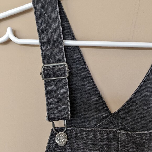 Old Navy Slouchy Straight Non-Stretch Jean Short Overalls - Picture 7 of 16